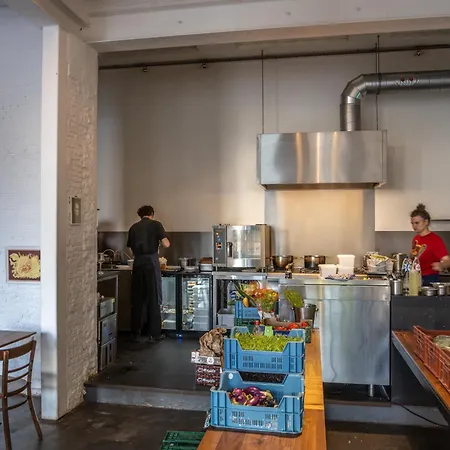 Nocleg ze śniadaniem For Two Antwerpia